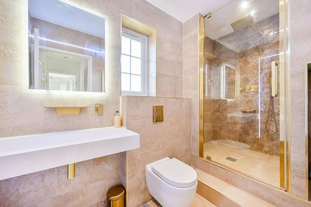 Premium Private Apartment Minutes To Central Londra Esterno foto